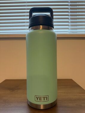 YETI Rambler Bottle with Chug Cap 36 oz Seafoam